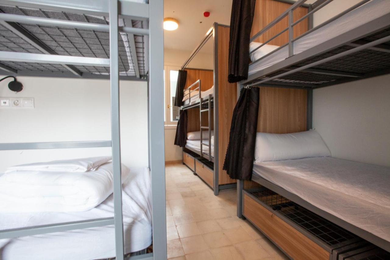 Hostel Ibarra By Bossh! Hotels Севиля Екстериор снимка